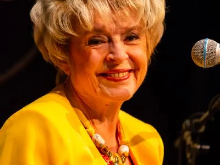 Gloria 1-jpg