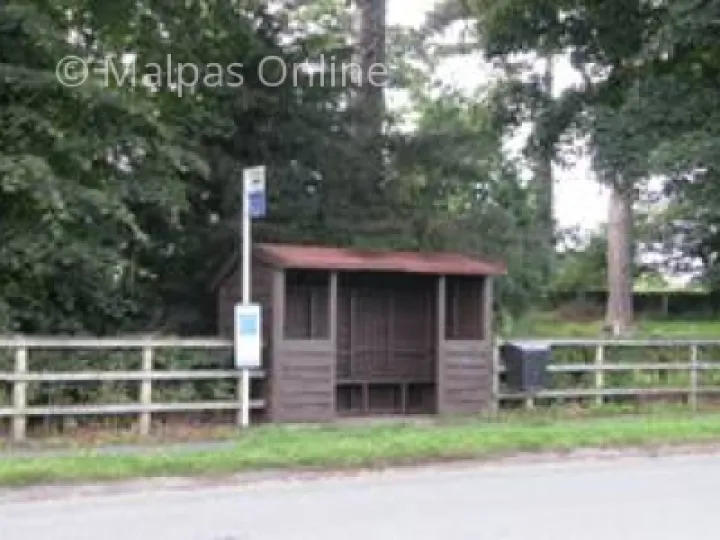 Bus shelter