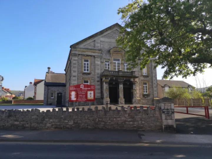 St Paul's, Abergele