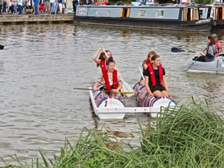 Raft Race