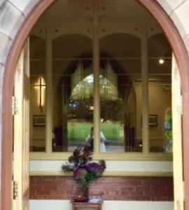 Haslandentrance