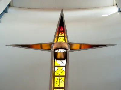 Cross internal