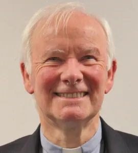 Peter Hills Photo 2015