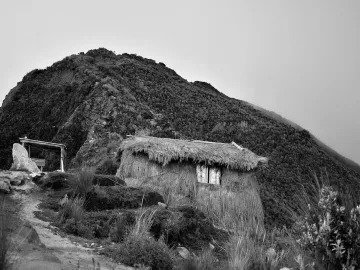 Ecuador, landscape, laguna, house, mountains, volcano, nature, travel, city, paramo, natural, andes, mountain, tourism, photo, blackandwhite, portriat, gray city, gray travel, gray house, gray mountain