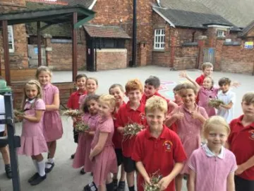 E1CFC657-619F-446B-92FA-1FD94D5AA39C