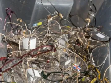 Spare parts for broken glasses