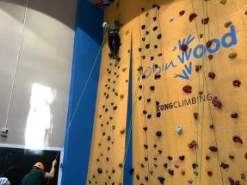 FDB5A463-62A9-42DE-B444-9480D027EA40