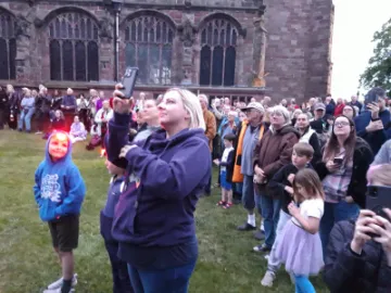 Residents watching the Beacon Lighting
