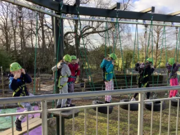 5ECB9226-6F81-4D06-886A-EA16AC9CF4B8