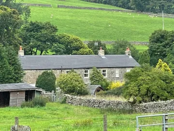 599dfced-Fee6-48b0-A000-9576b6