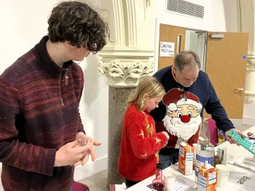 2025 12 &ndash; Festive2