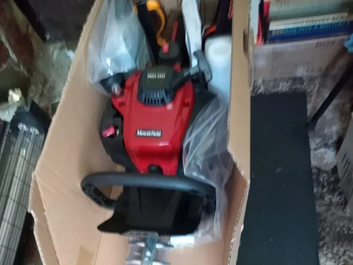 Items for sale
– NEW Mountfield Petrol Hedge Trimmer £95.00