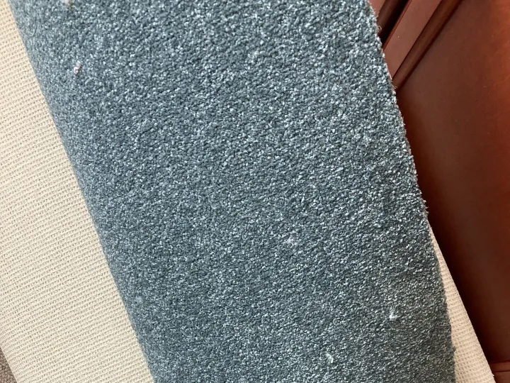 Items free to a good home! – Brand New Large piece of carpet off cut n/r