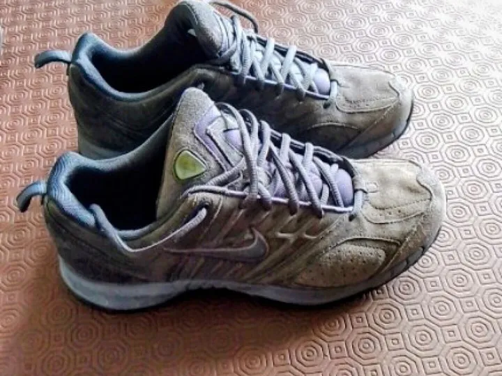 Items for sale &ndash; Men's Nike trainers &ndash; Size 8 uk &pound;20