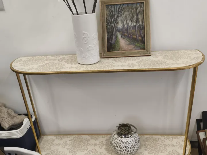 Items for sale &ndash; Stand &pound;15