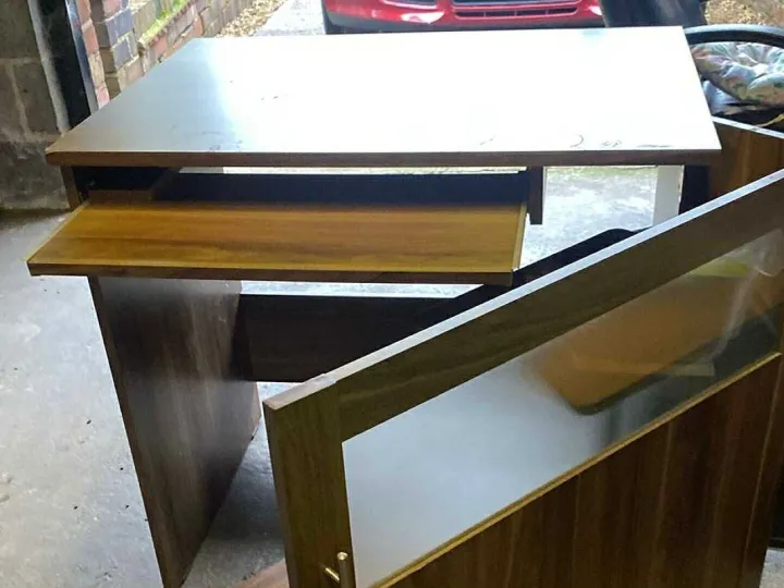 Items for sale &ndash; Office Desk &pound; 30.00
