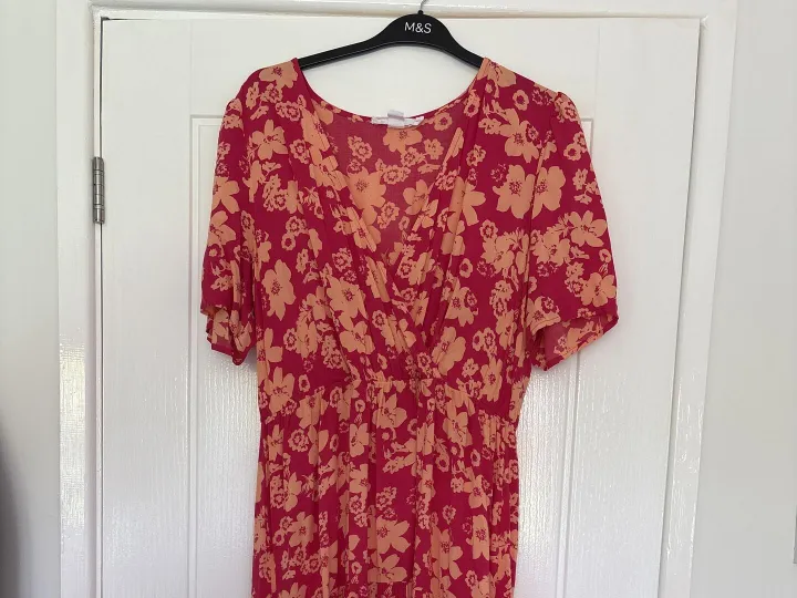 Items for sale
– Summer dress £25