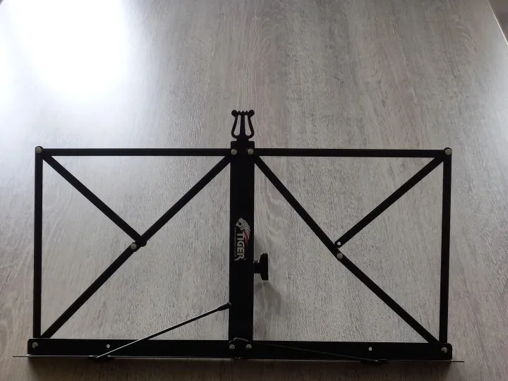 Items for sale &ndash; Tabletop music stand &pound;5
