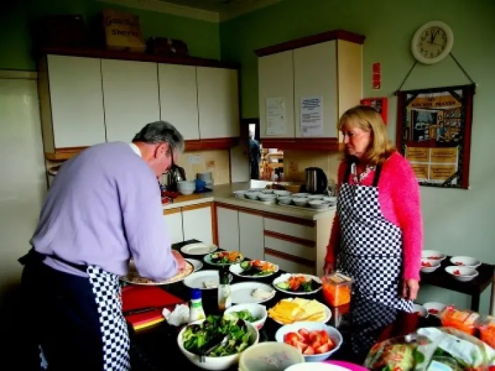 QUEEN BIRTHDAY MEAL  004