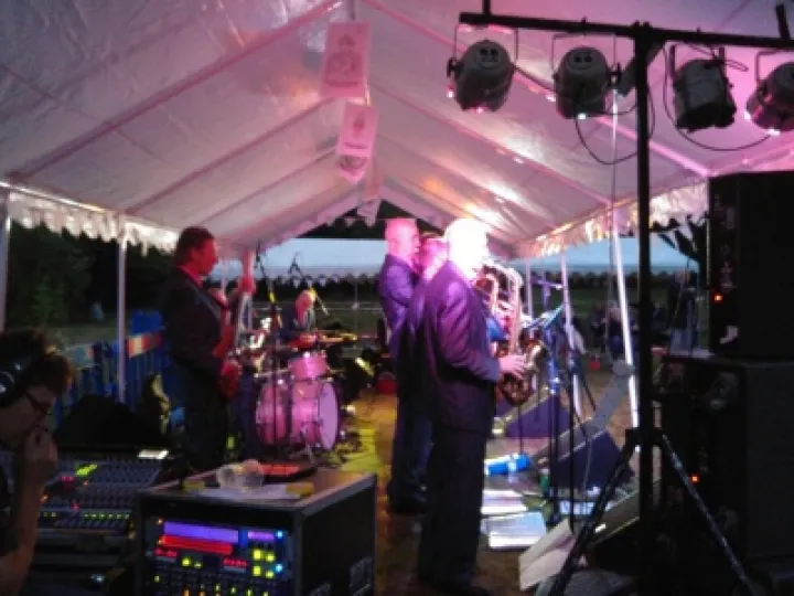 20160715_215555_Burst02_resized