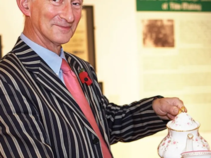 Paul Atterbury 04a