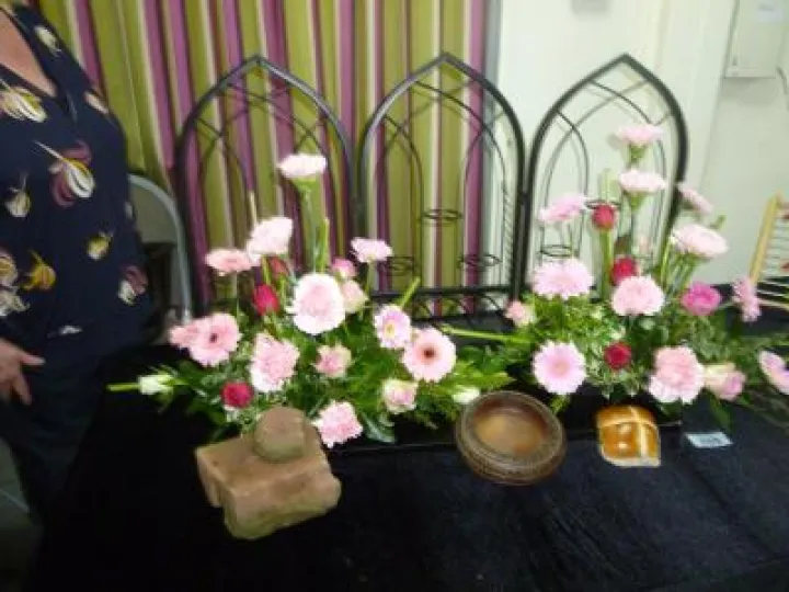 A H & T Flower Club March 2017 P1030203