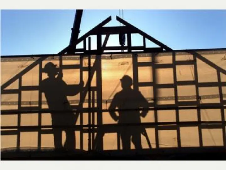 5921981-large-M136966