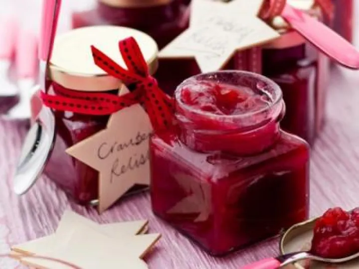 3-suzi-cranbery-chutney-M202152