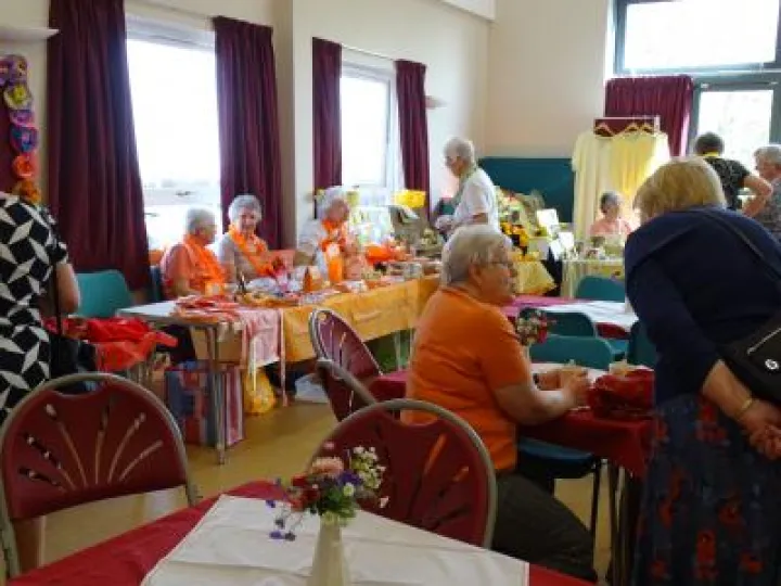 Multi-coloured sale South Church &ndash; 5