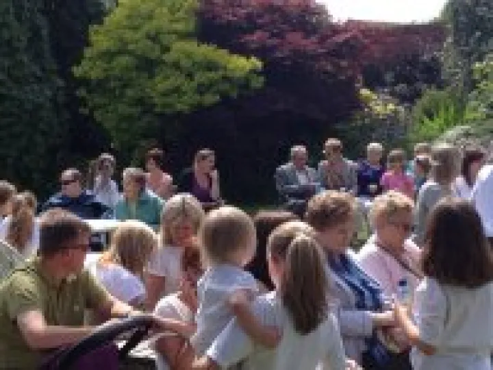 Dodworth Garden Party -----