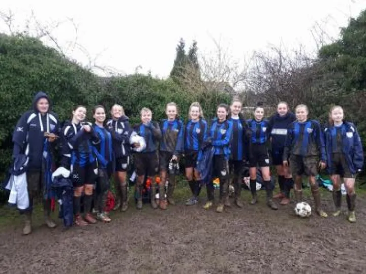 Mudlarks Ladies Football