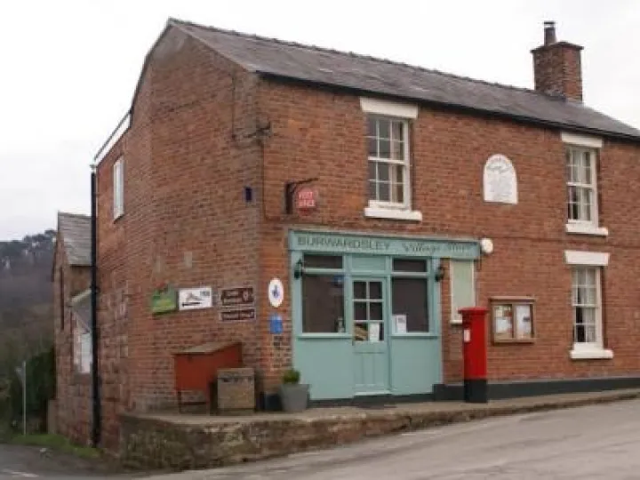 village-shop-M343907