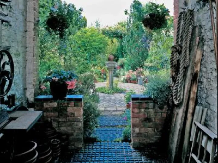 Turn End – Garden Design