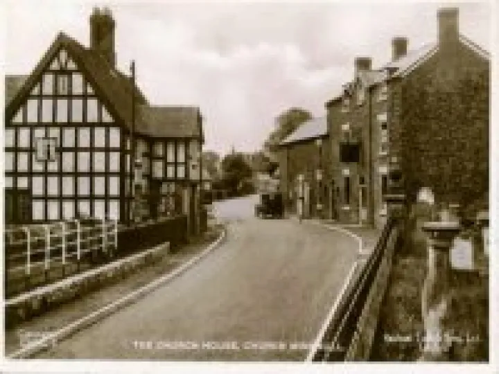 c.1920 Ye Olde Badger Inn