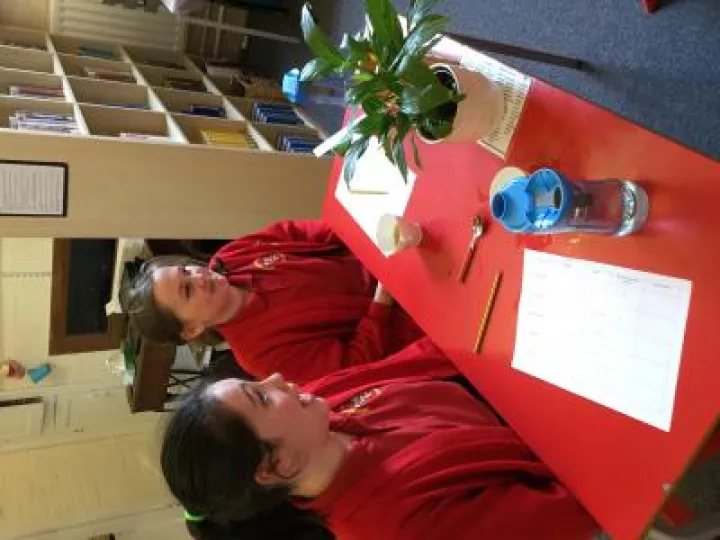 24795BC6-B5A7-446B-8B47-E6F70364A54C