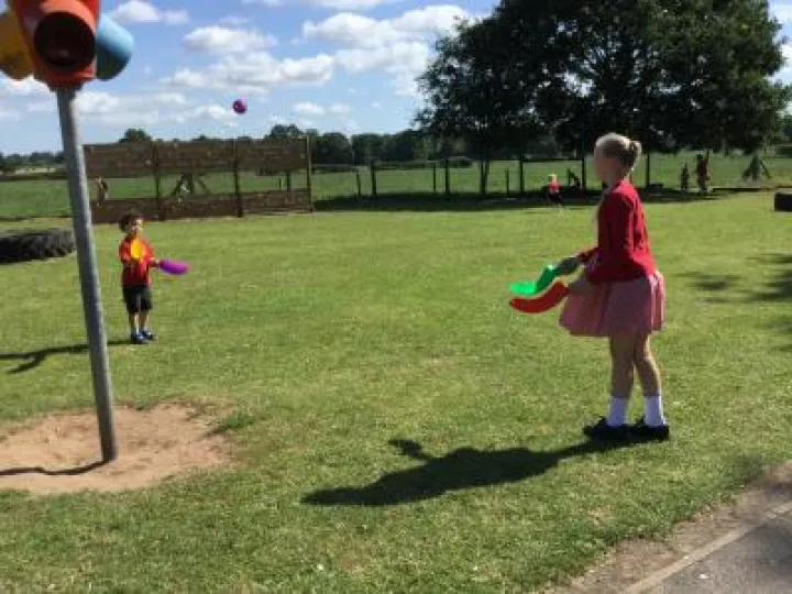 BF729A07-27BC-4EC4-8B30-A0EE38C50E1B