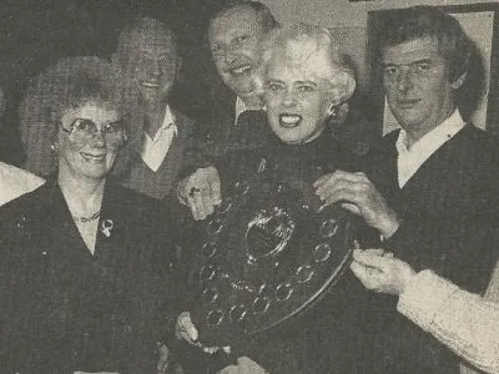 THR Red Lion Dominoes Team Nov 1993