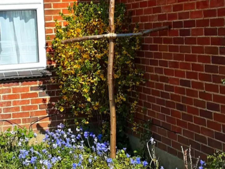 Debbie – Good Friday Cross – Labelled