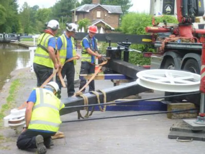 Shroppie Crane – Crane Assembly