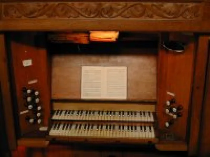 Organ Console
