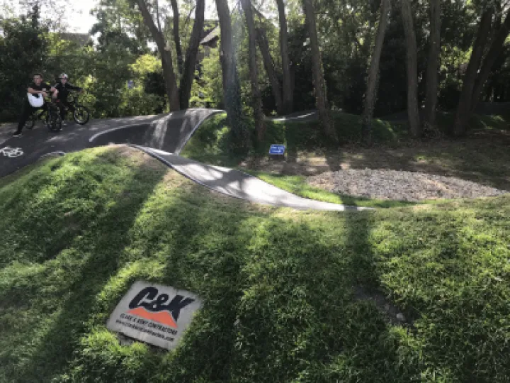 Evesham pump track build 39