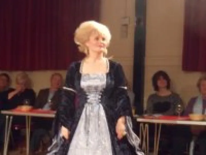 Servant to Two Masters (5)