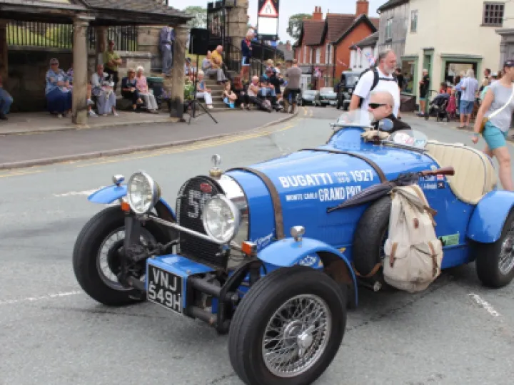 UNADJUSTEDNONRAW thumb 7aff