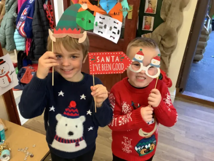 92983FF5-B843-49C5-8911-0ADE460DC368