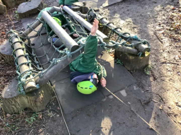 46D079B6-9E25-426B-A176-E5CBBD9DF326