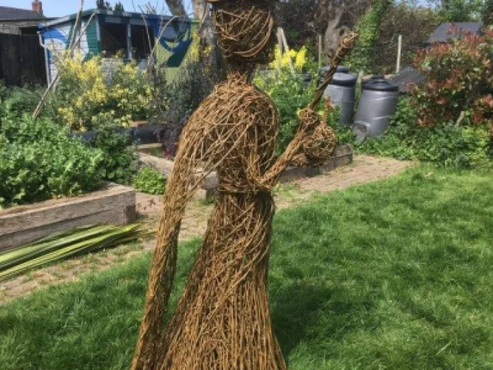 Flower club meeting    July 2022 Coronation Queen (1)