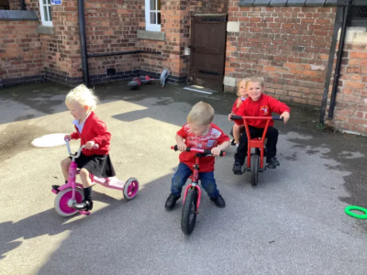 7ECBFC79-0F12-434D-876A-017006196884