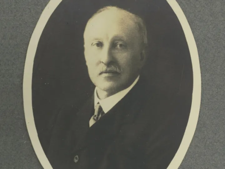 JW Standeven