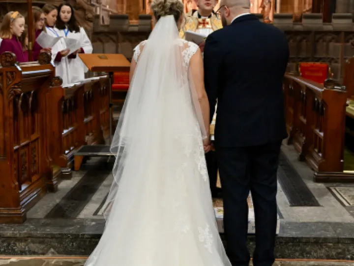 372E5E4A-6978-40D7-AFF0-66954D4741B9