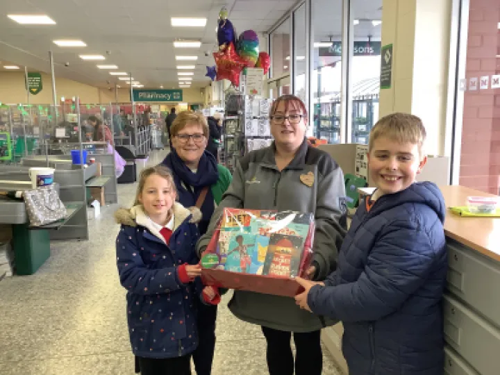 70BDDA17-4727-4A99-8203-754222848AD4